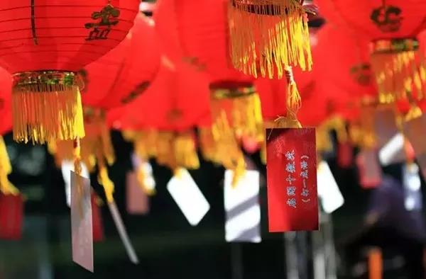 創(chuàng)綠家環(huán)保恭祝大家元宵快樂，幸福美滿！